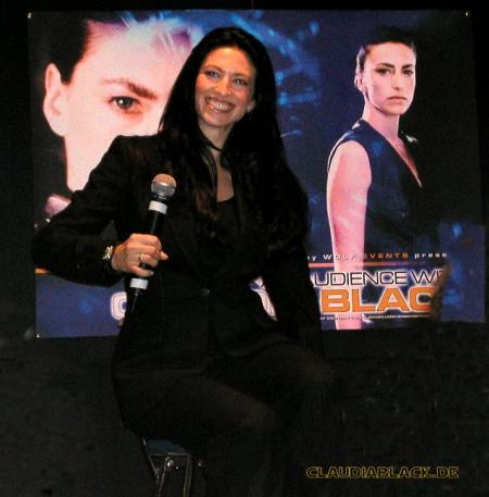 Claudia en promo pour Farscape